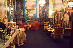 MICROSOFT AT THE RUINS